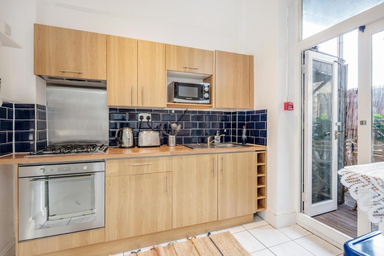 Kensington Apartments Лондон Екстериор снимка